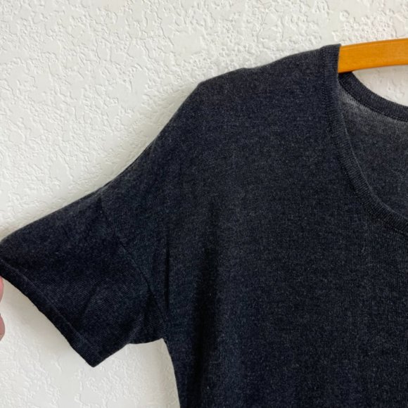 Lululemon Daya Knit Tee Heathered Black - Picture 5 of 7